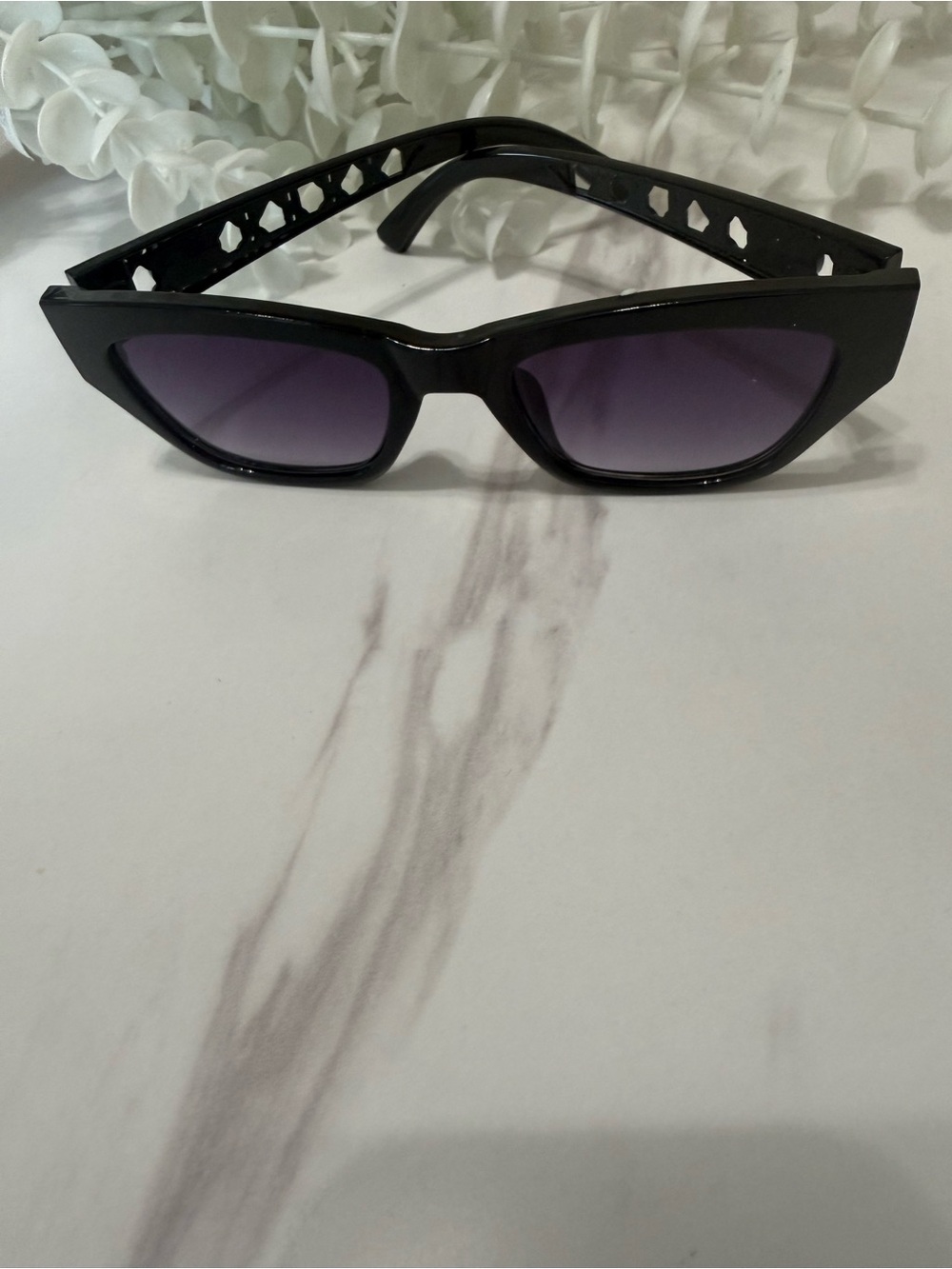 Black Women's Cat-Eye Sunglasses with Purple Tint